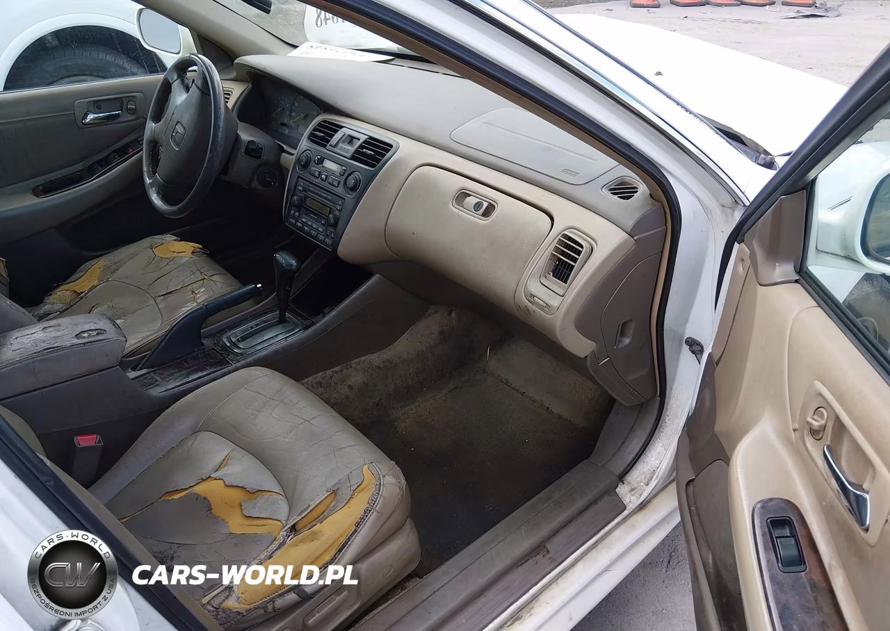 2001 Honda Accord 3.0 Ex VIN:1HGCG16501A054025 - 5
