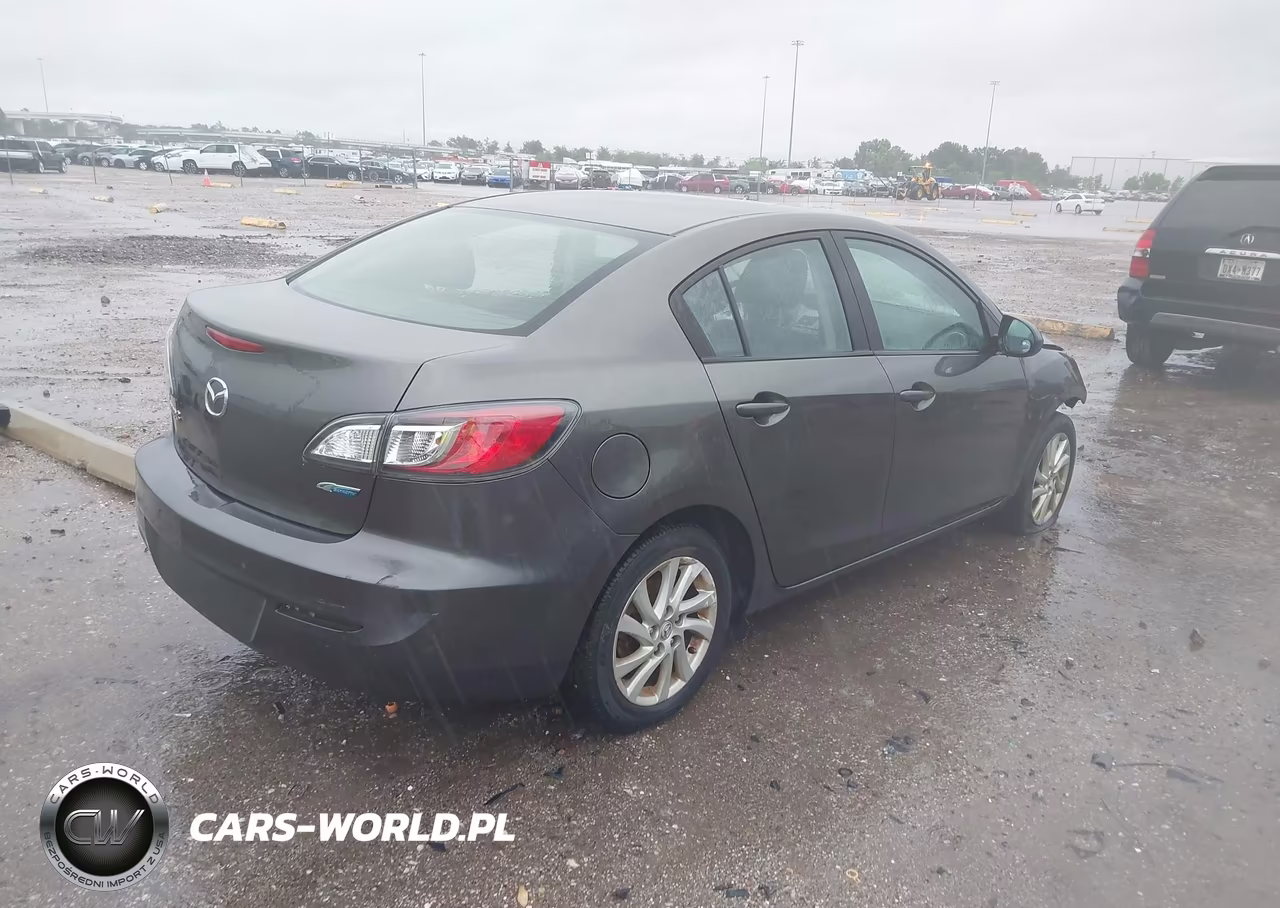2012 Mazda Mazda3 I Touring VIN:JM1BL1V81C1652175 - 4