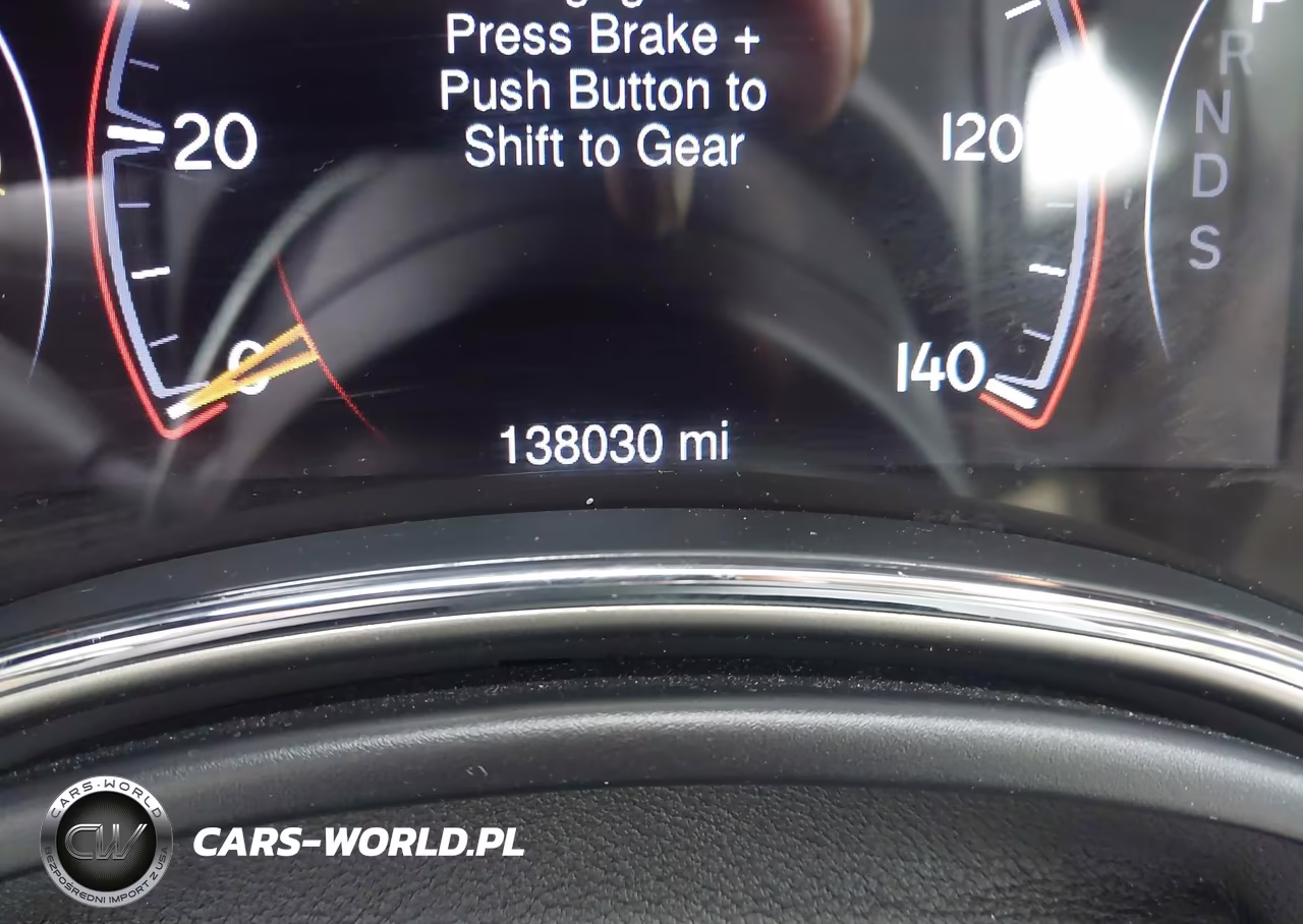 2015 Jeep Grand Cherokee Limited VIN:1C4RJEBG6FC779701 - 15