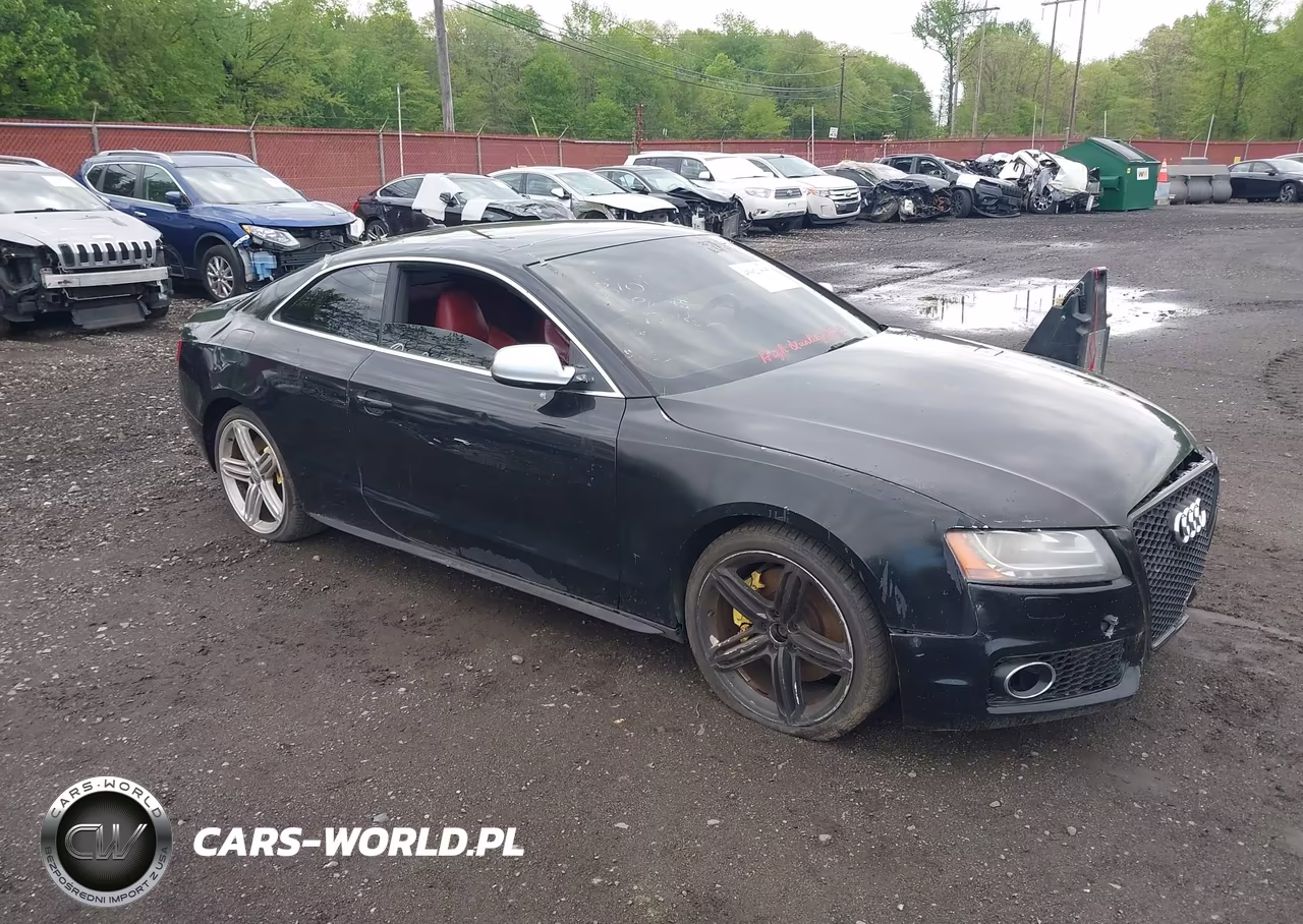 2010 Audi S5 Premium Plus VIN:WAUCVAFR1AA061697 - 14
