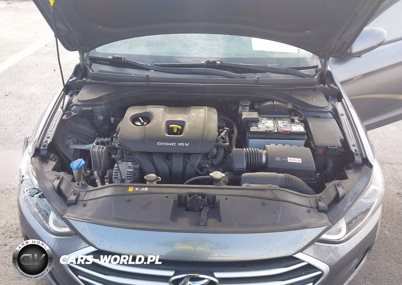 2018 Hyundai Elantra Sel VIN:5NPD84LF4JH267907 - 10