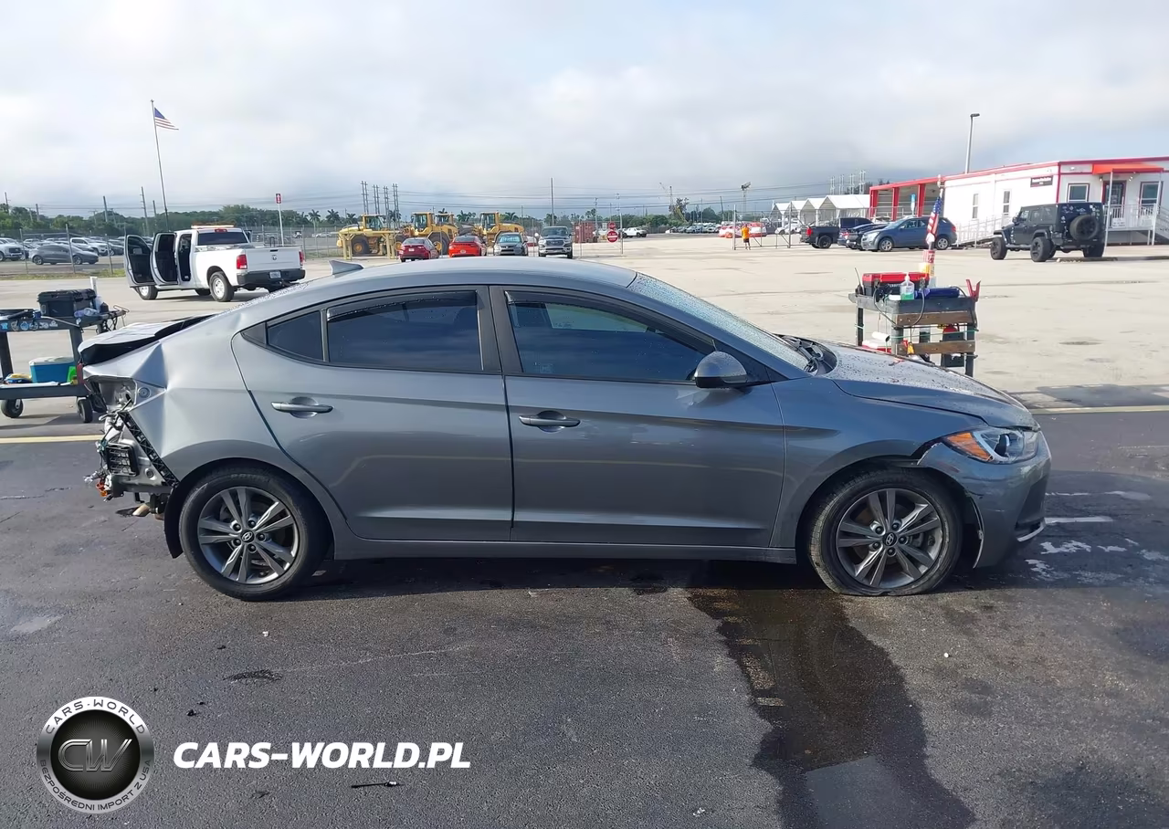 2018 Hyundai Elantra Sel VIN:5NPD84LF4JH267907 - 14