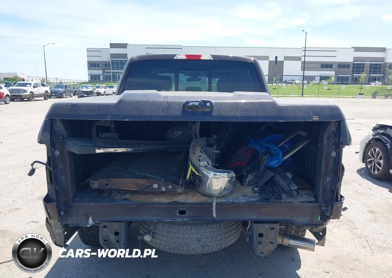 2018 Ford F-150 Lariat VIN:1FTEW1CP9JKF70393 - 16