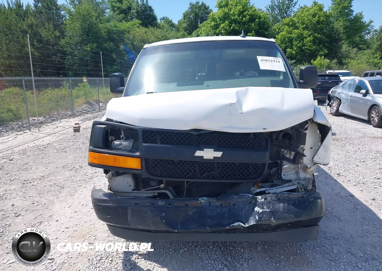 2017 Chevrolet Express 2500 Work Van VIN:1GCWGAFF1H1185107 - 12