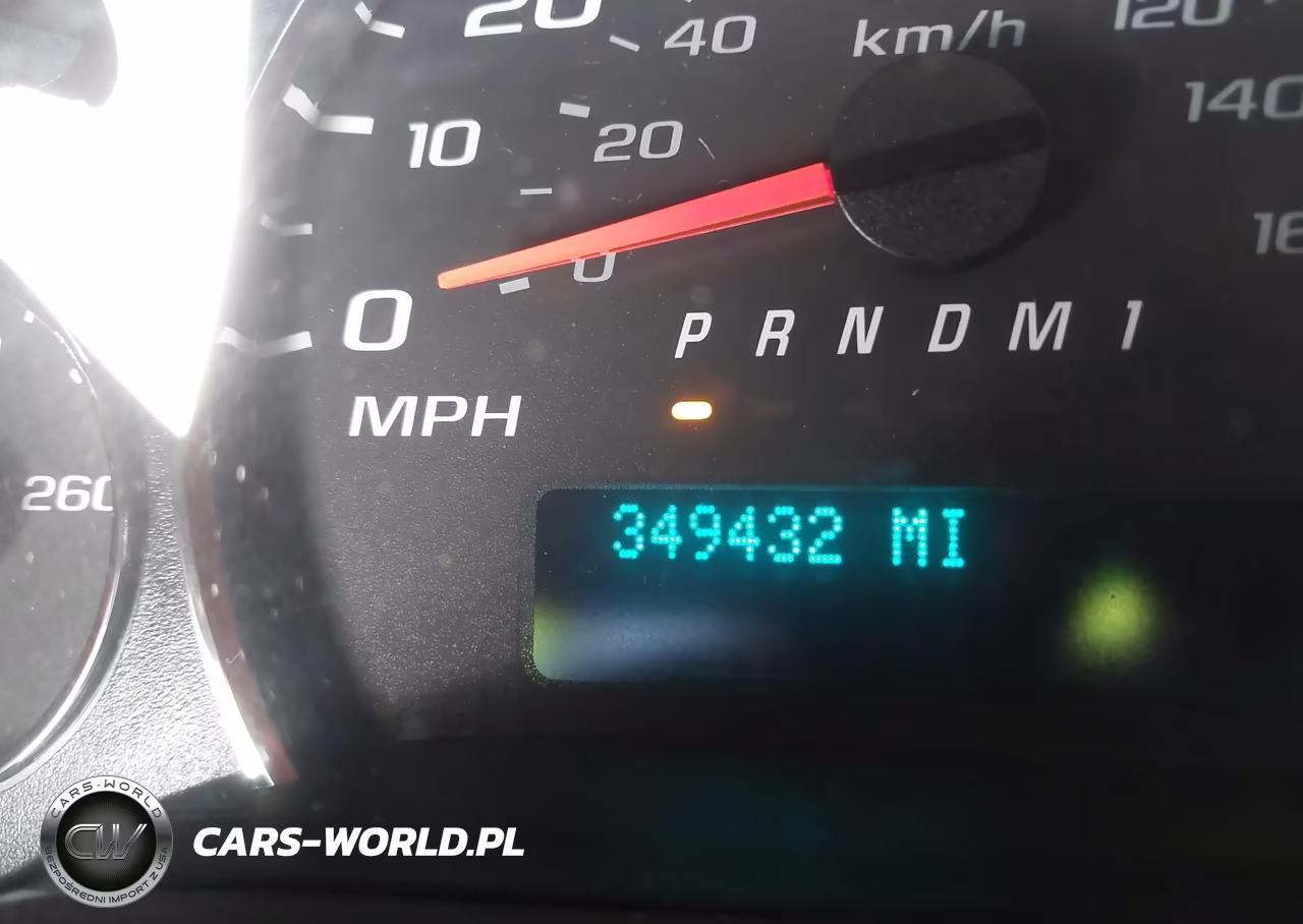 2017 Chevrolet Express 2500 Work Van VIN:1GCWGAFF1H1185107 - 15