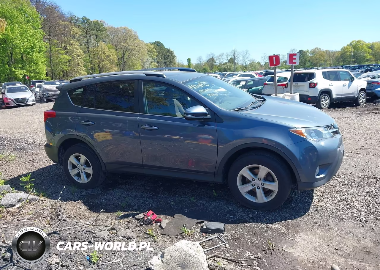 2013 Toyota Rav4 Xle VIN:JTMRFREV2DD012406 - 13