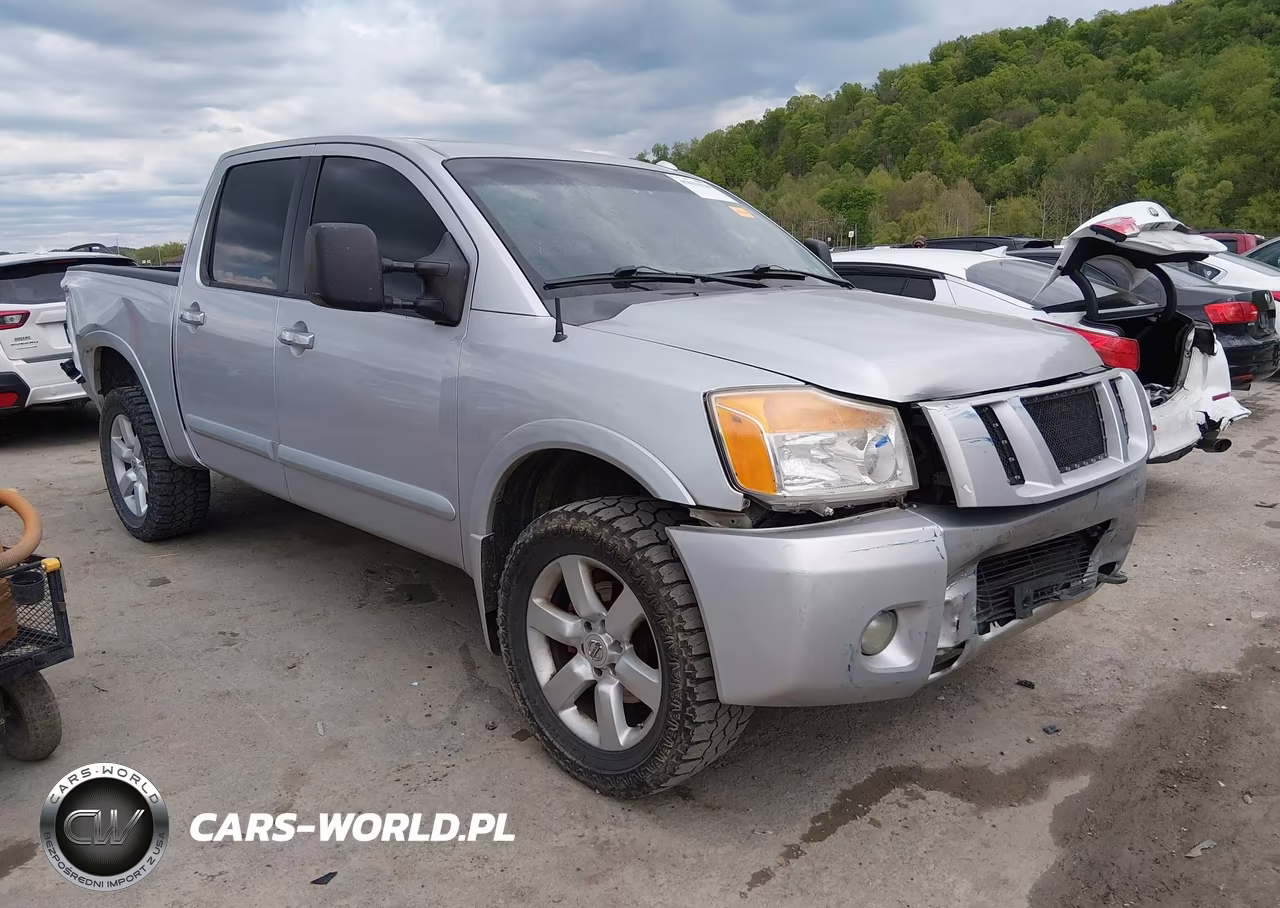 2011 Nissan Titan Sl