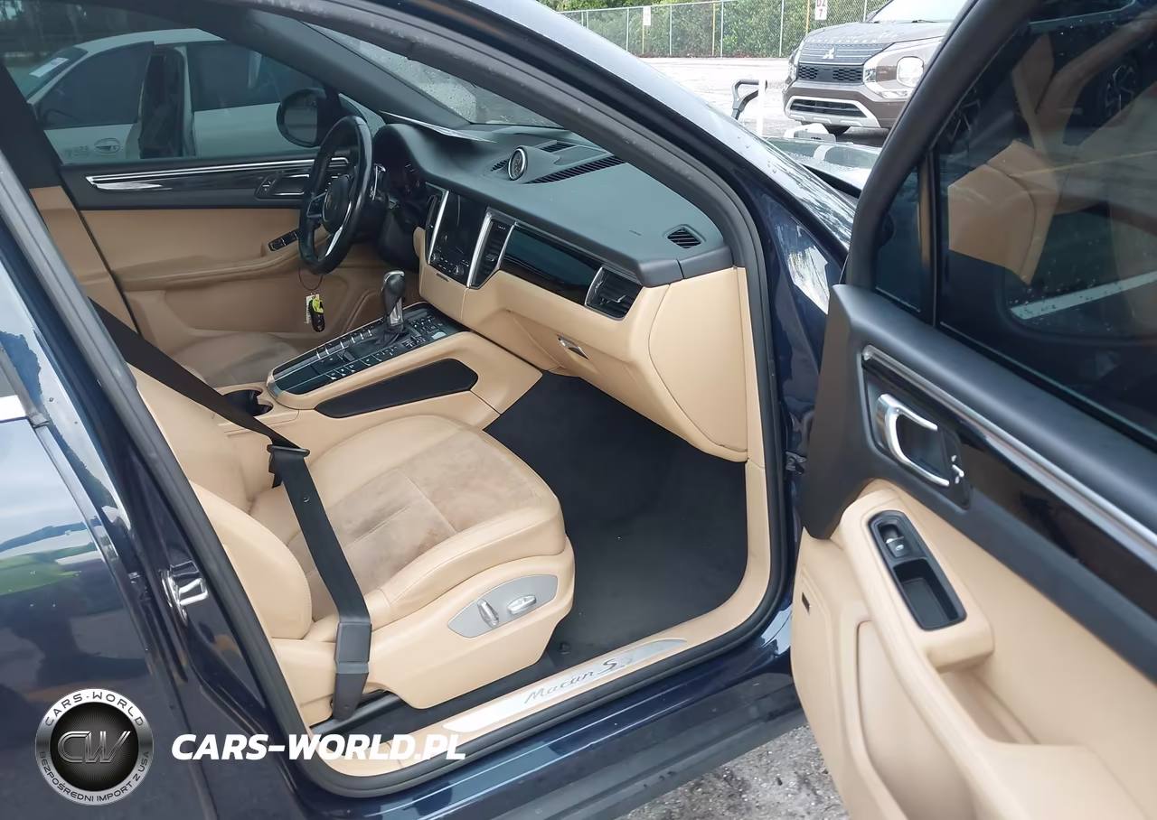 2017 Porsche Macan S VIN:WP1AB2A59HLB15435 - 5