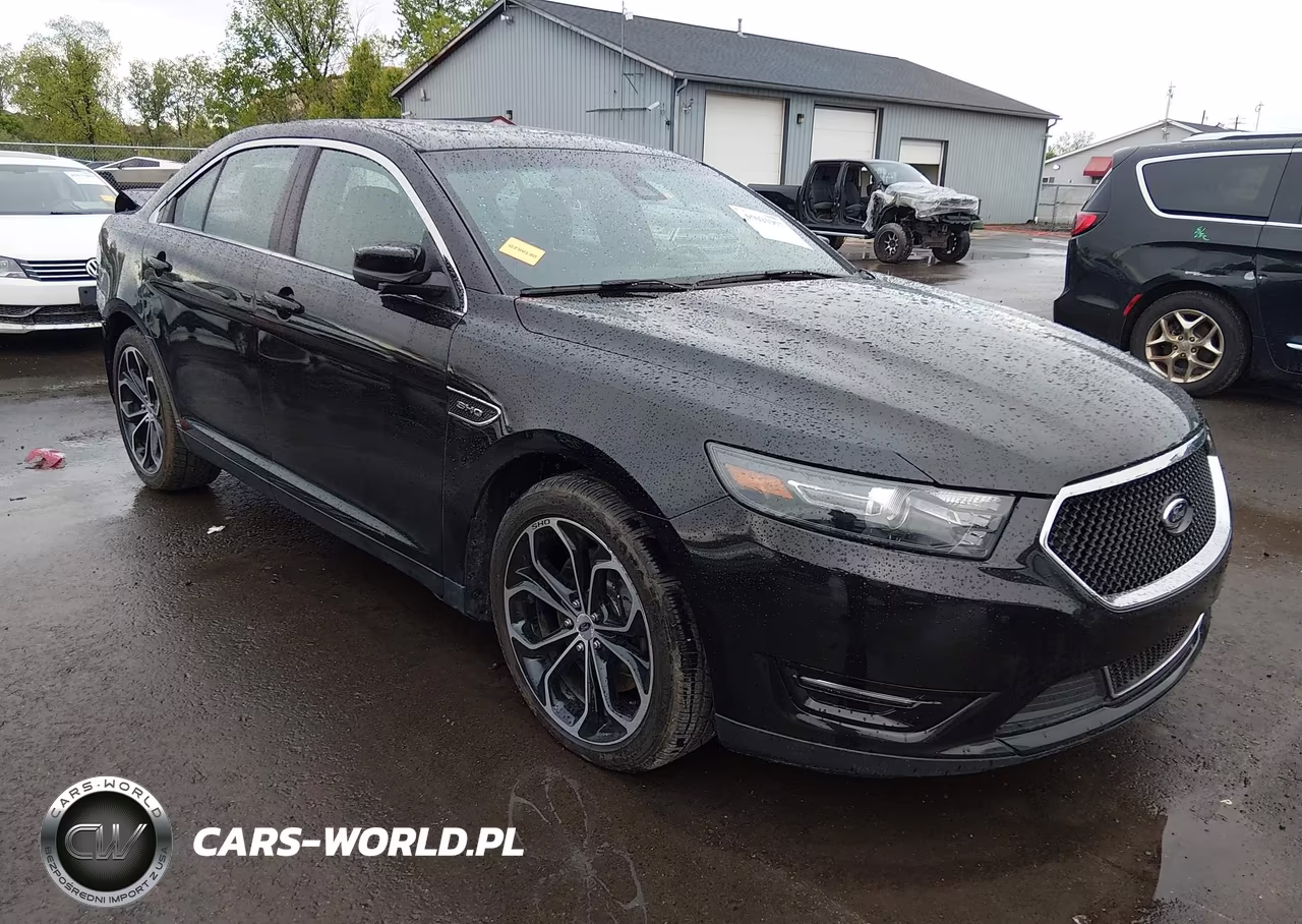 2015 Ford Taurus Sho