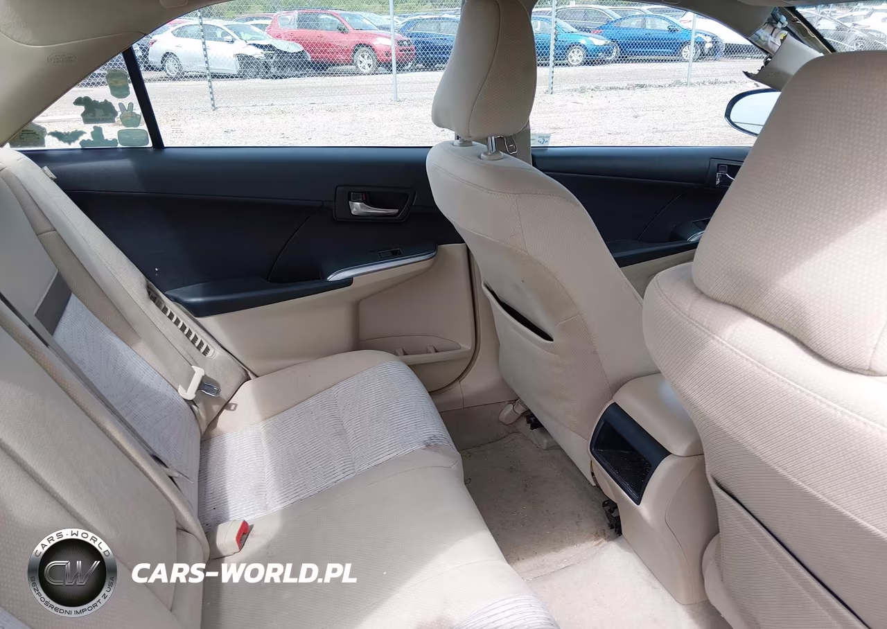 2012 Toyota Camry Hybrid Le VIN:4T1BD1FK4CU023625 - 8