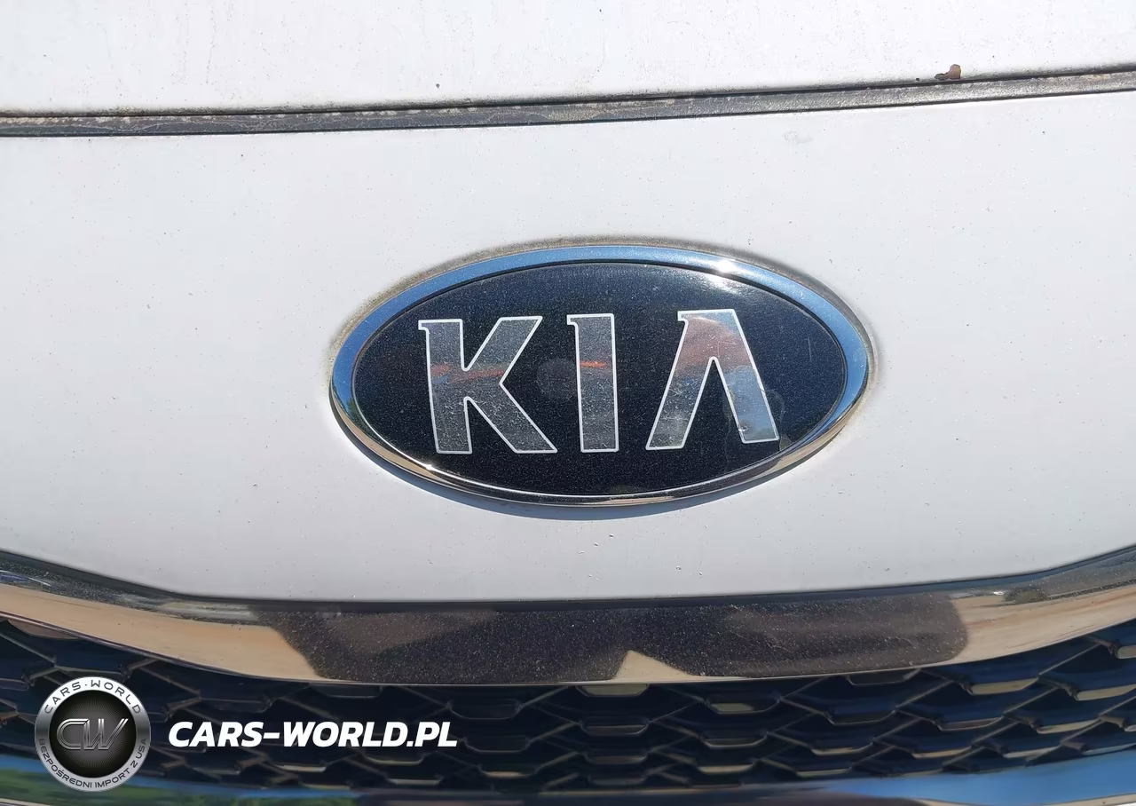2017 Kia Optima Lx VIN:5XXGT4L37HG147669 - 12
