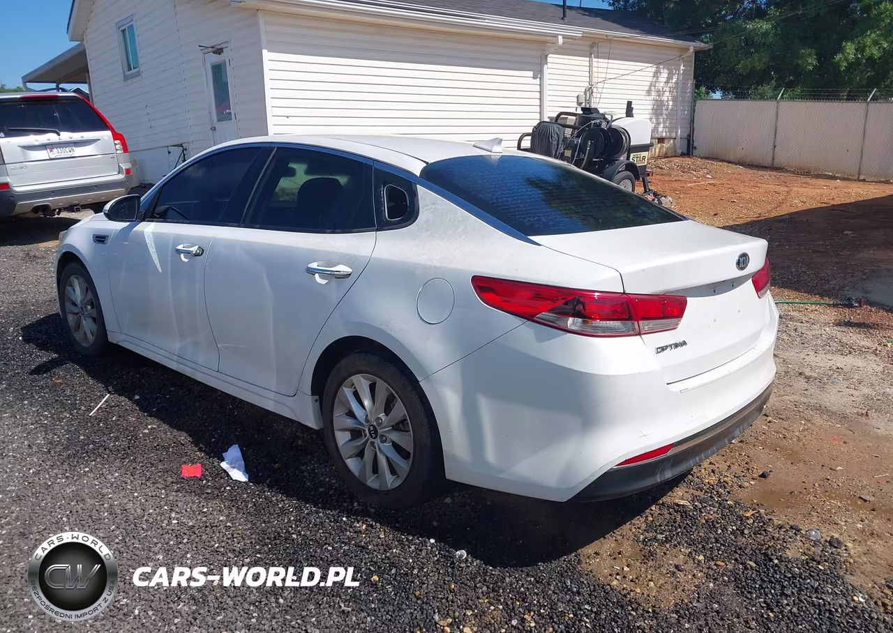 2017 Kia Optima Lx VIN:5XXGT4L37HG147669 - 3