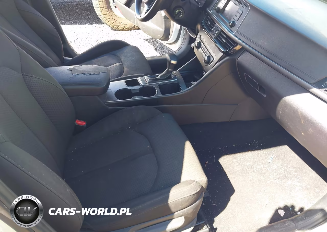2017 Kia Optima Lx VIN:5XXGT4L37HG147669 - 5