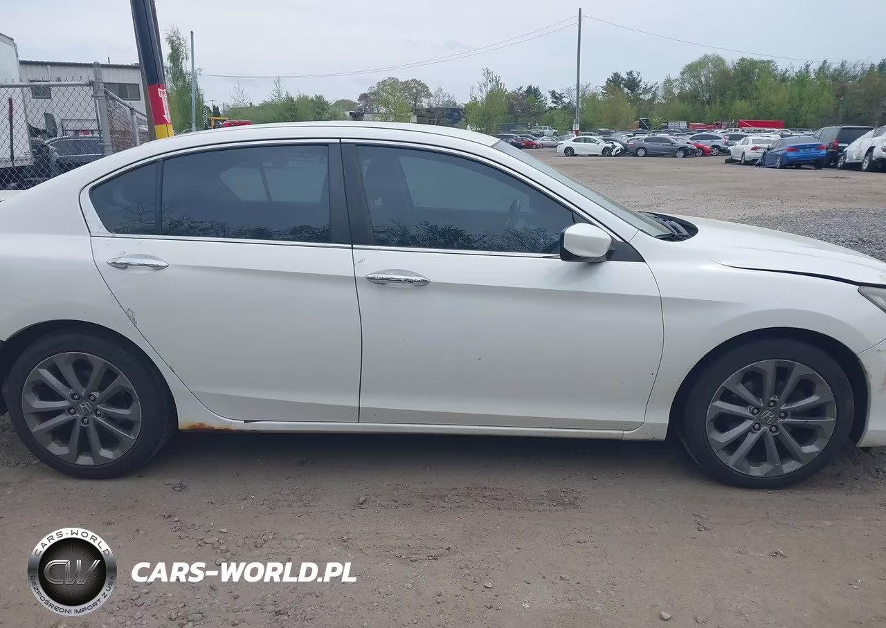 2014 Honda Accord Sport VIN:1HGCR2F53EA066157 - 14