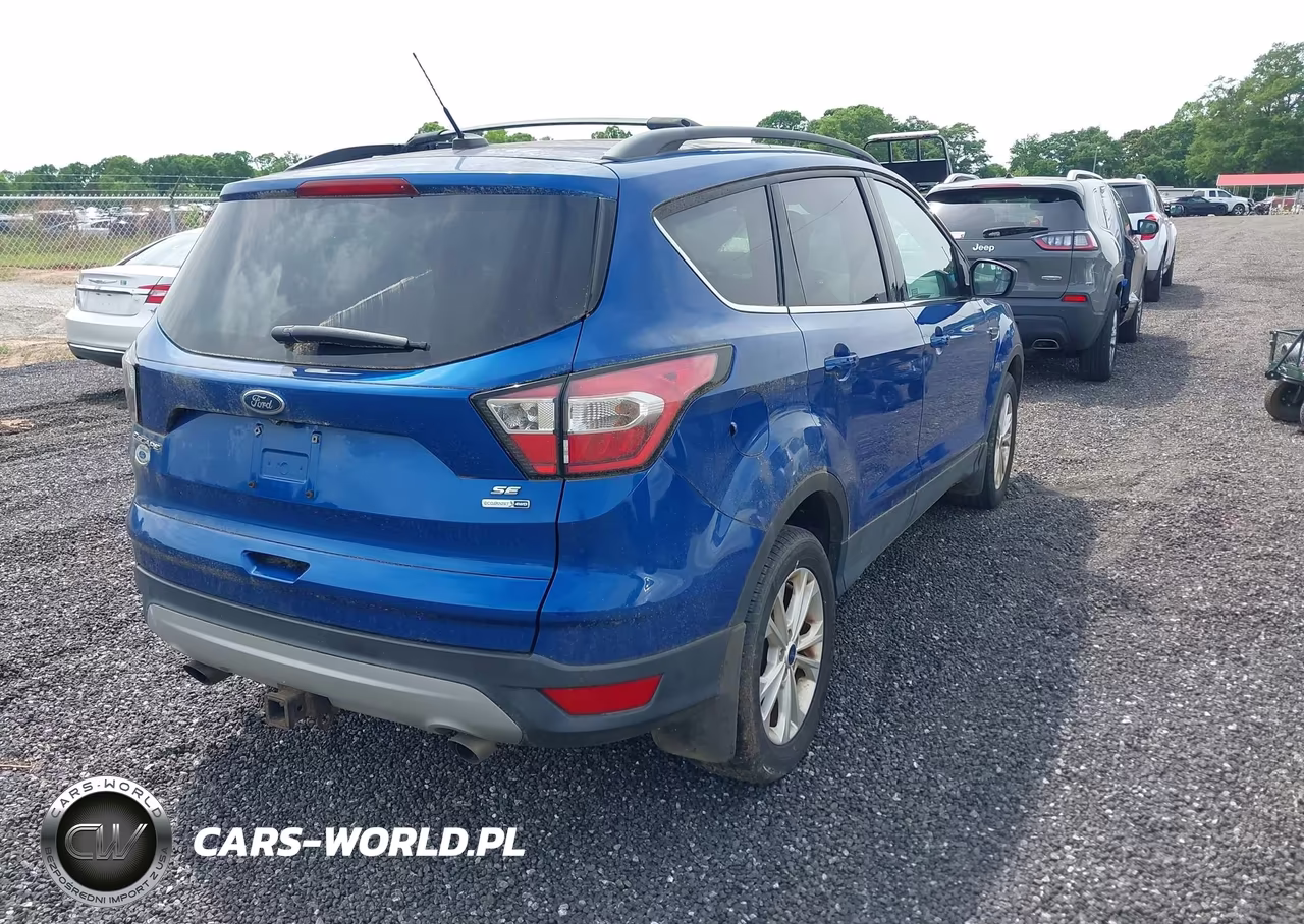 2018 Ford Escape Se VIN:1FMCU9GD5JUD48672 - 4