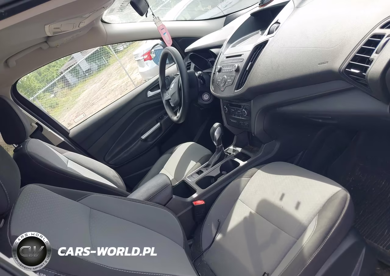 2018 Ford Escape Se VIN:1FMCU9GD5JUD48672 - 5