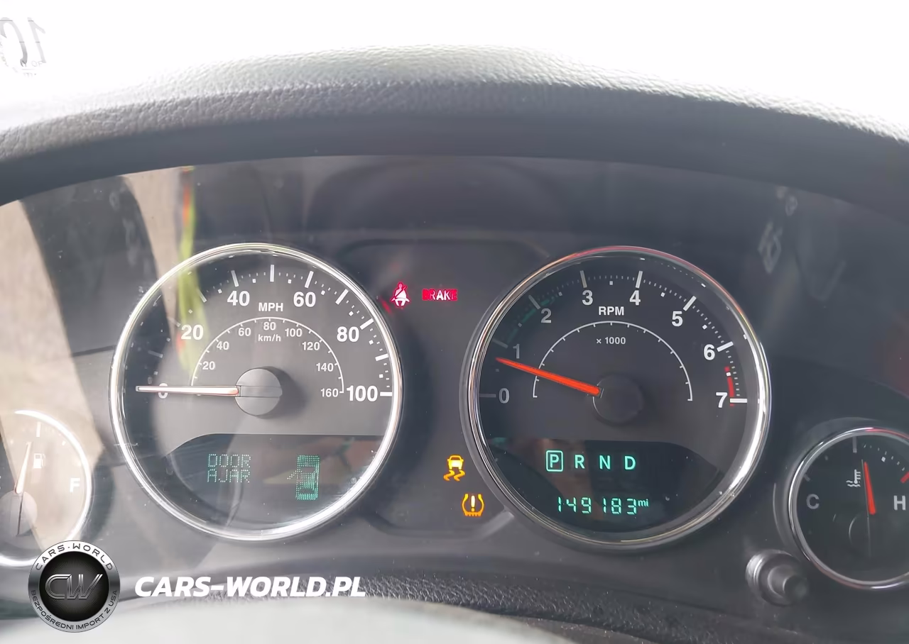 2017 Jeep Wrangler Unlimited Sport 4X4 VIN:1C4BJWDG5HL716371 - 7