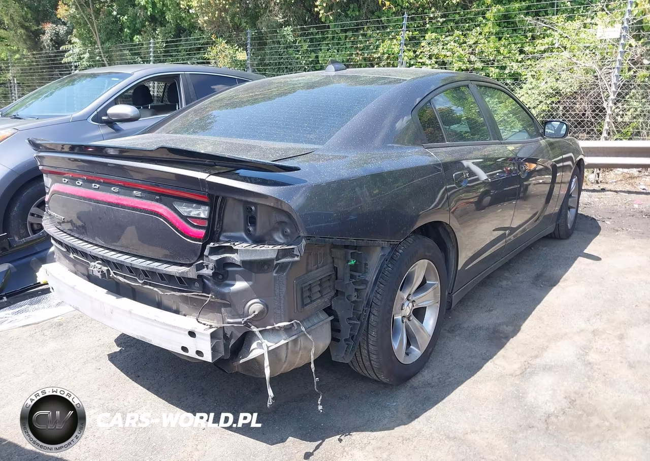 2016 Dodge Charger Sxt VIN:2C3CDXHG4GH125962 - 4