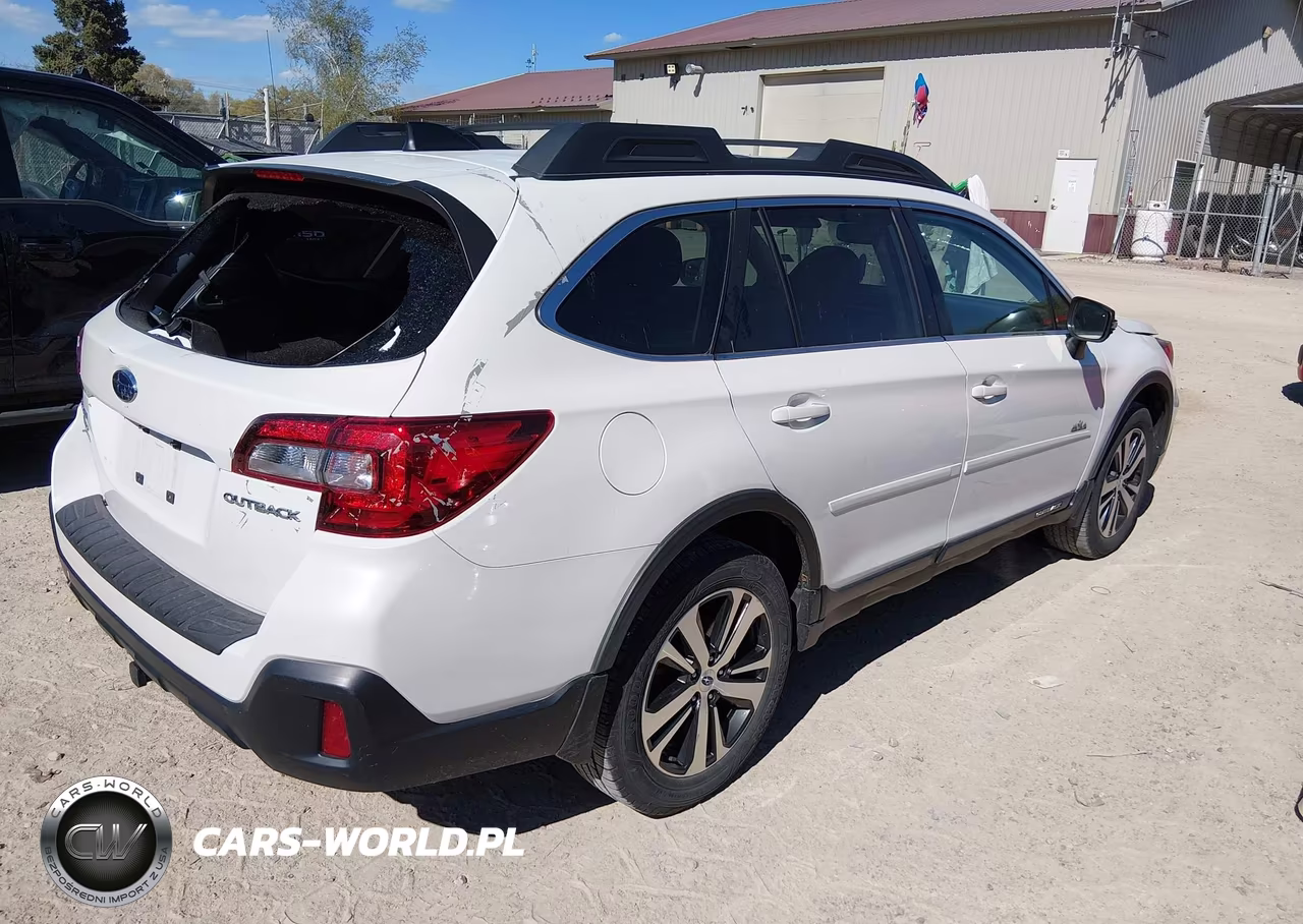 2018 Subaru Outback 2.5I Limited VIN:4S4BSAKC1J3310296 - 4