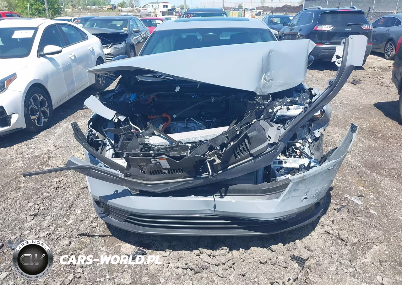 2025 Honda Accord Hybrid Sport VIN:1HGCY2F58SA094244 - 6