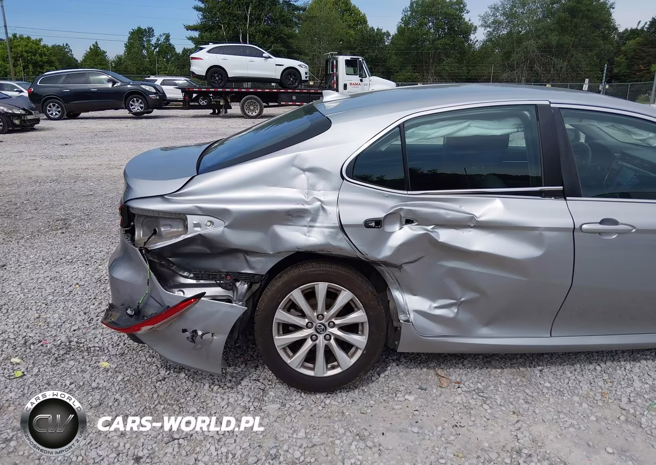 2019 Toyota Camry Le VIN:4T1B11HK2KU760391 - 6