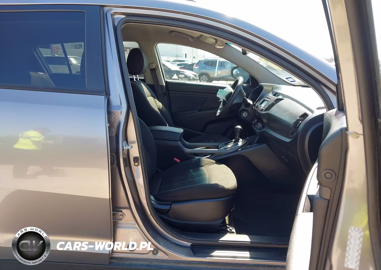 2012 Kia Sportage Lx VIN:KNDPB3A22C7295060 - 5