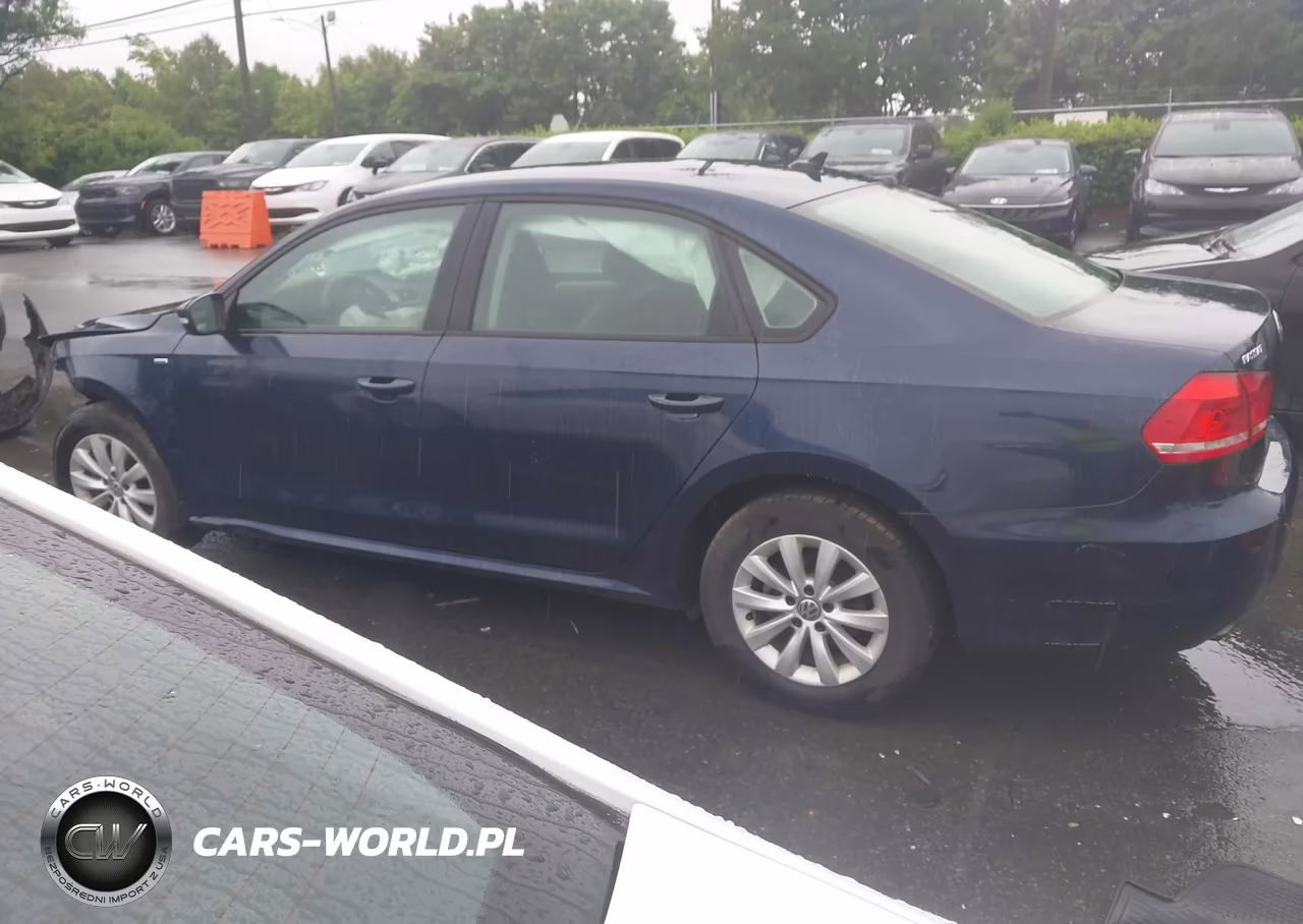 2015 Volkswagen Passat 1.8T Wolfsburg Edition VIN:1VWAT7A3XFC073619 - 14