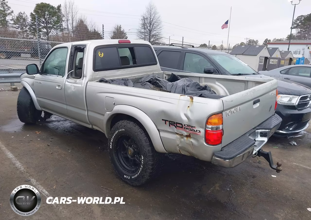 2004 Toyota Tacoma Base V6 VIN:5TEWN72N44Z370922 - 3