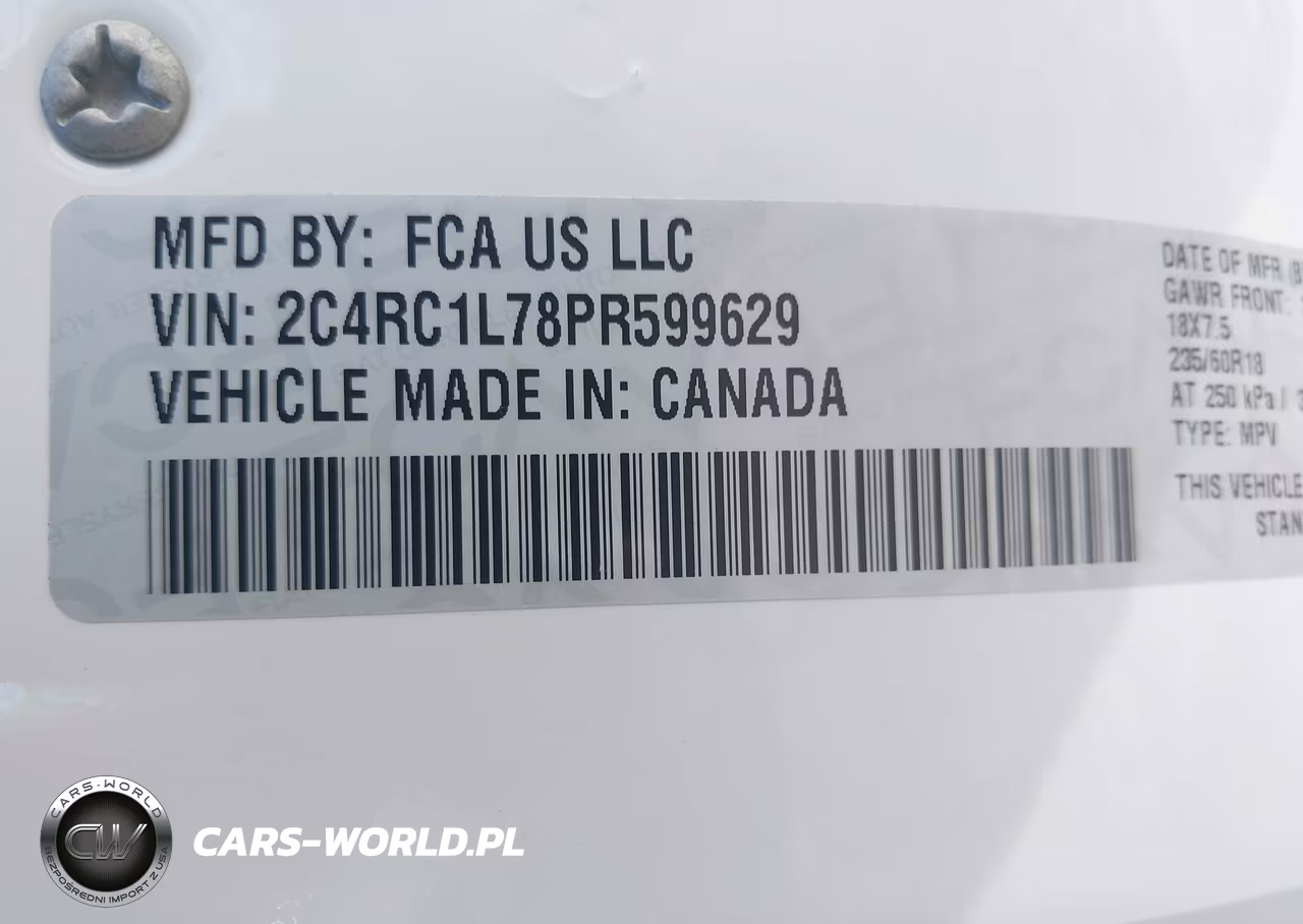 2023 Chrysler Pacifica Hybrid Touring L VIN:2C4RC1L78PR599629 - 9