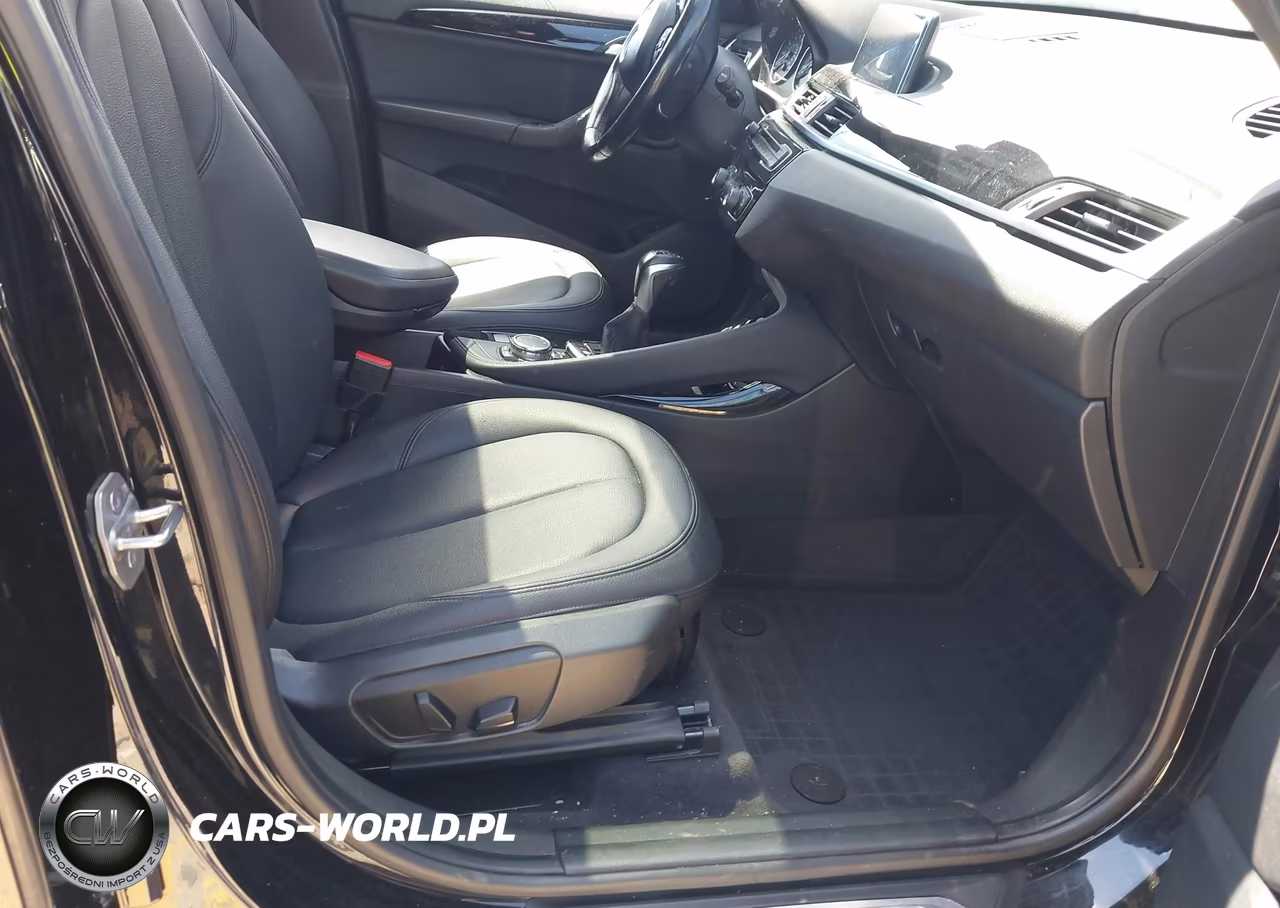 2016 BMW X1 xDrive28I VIN:WBXHT3C31GP888375 - 5