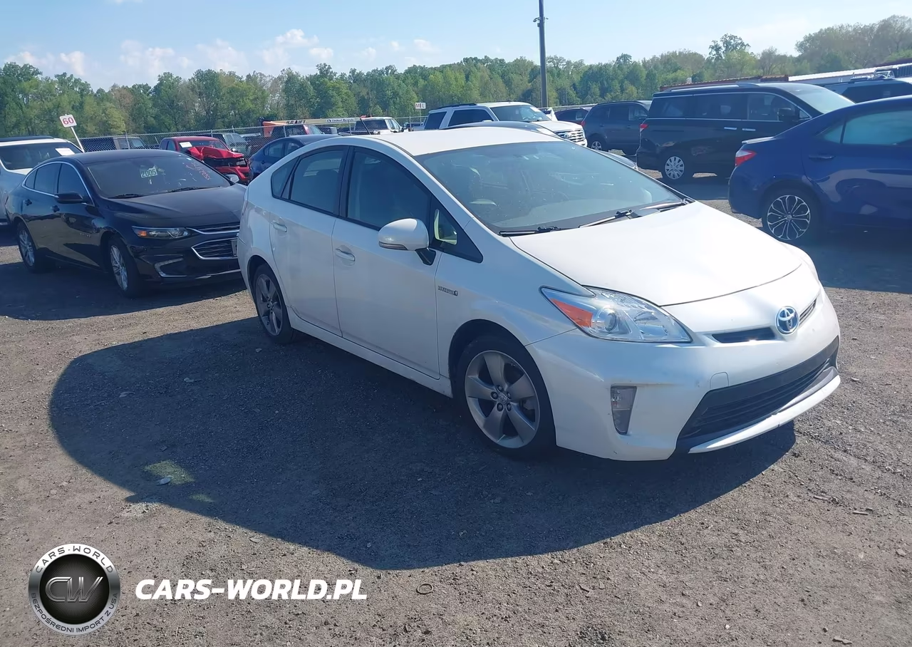 2015 Toyota Prius Persona Series Special Edition – zdjęcie 1 z 16