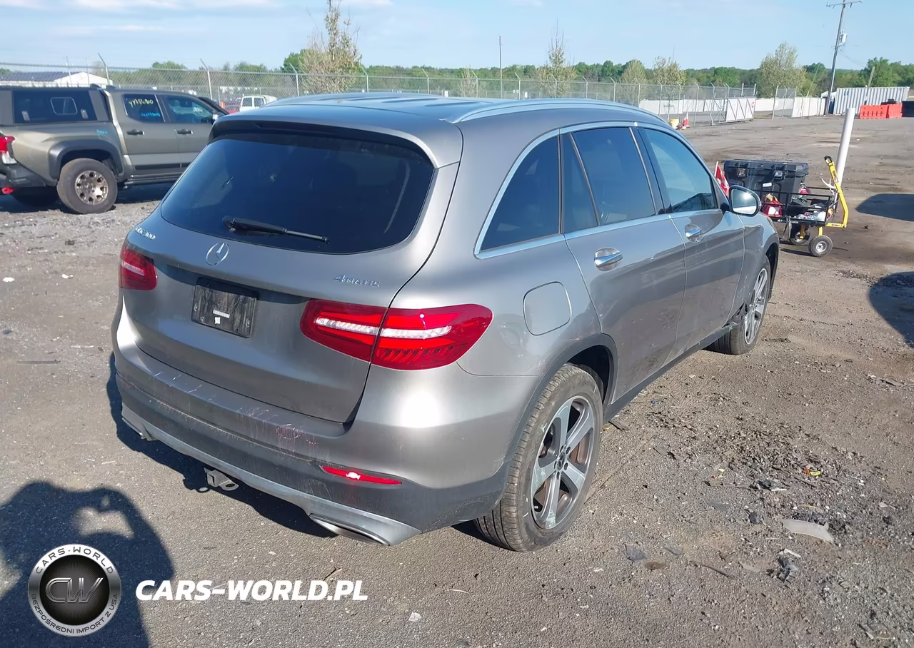 2019 Mercedes-Benz Glc 300 4Matic VIN:WDC0G4KB2KV194337 - 4
