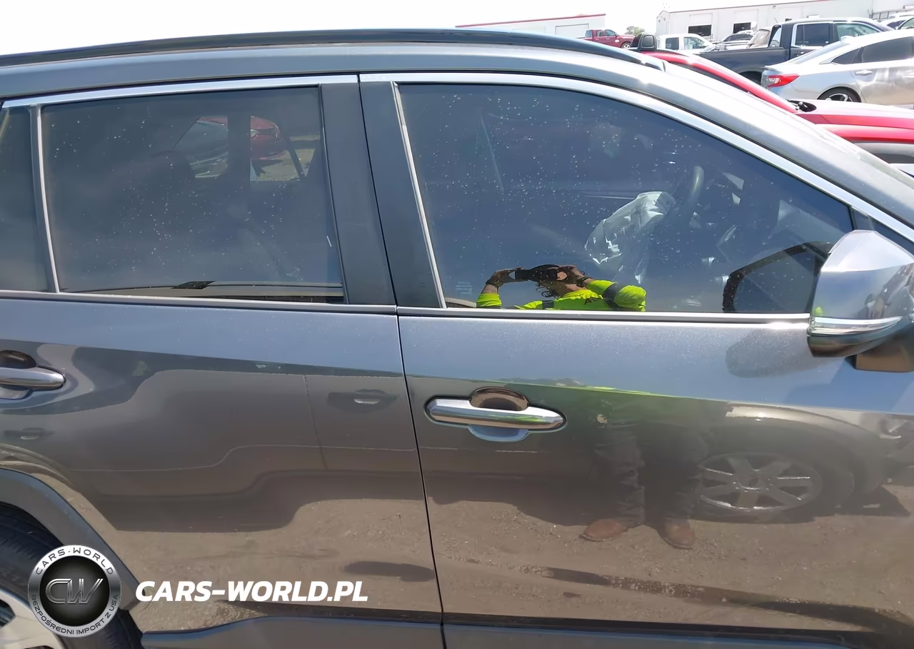 2019 Toyota Rav4 Le VIN:2T3G1RFV3KC023937 - 13