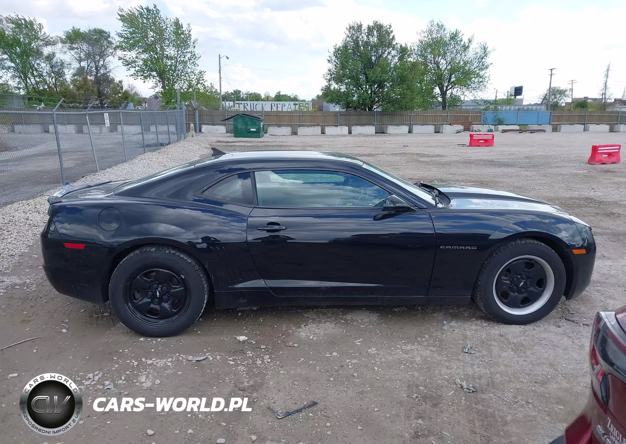 2013 Chevrolet Camaro 2Ls VIN:2G1FA1E32D9126283 - 13