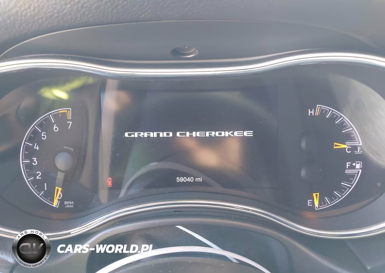 2021 Jeep Grand Cherokee Limited 4X4 VIN:1C4RJFBGXMC780496 - 7