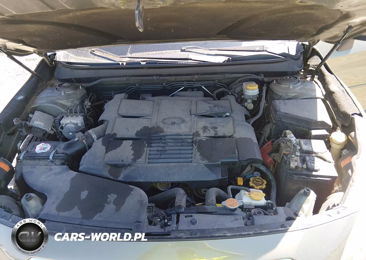 2015 Subaru Outback 3.6R Limited VIN:4S4BSELC8F3215327 - 10