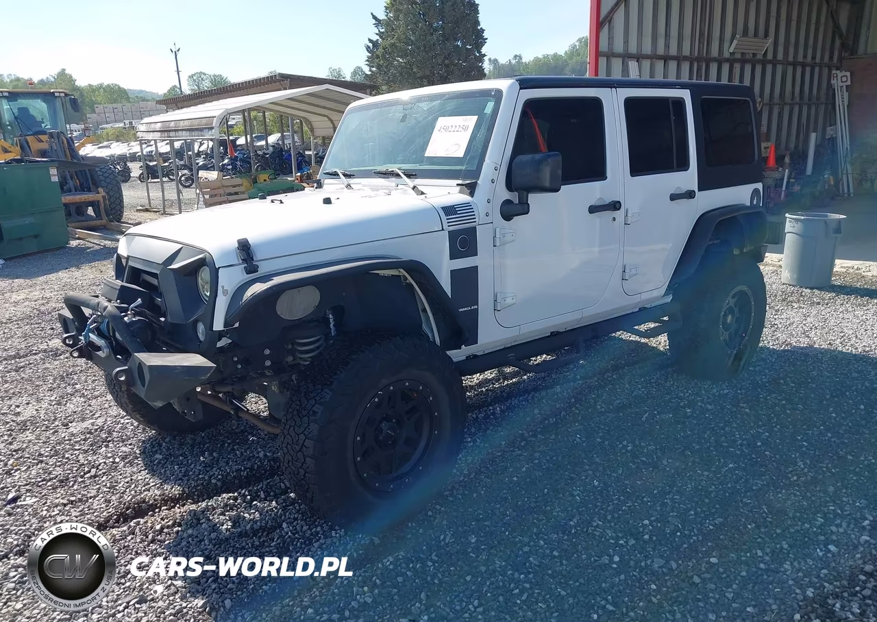 2016 Jeep Wrangler Unlimited Freedom VIN:1C4HJWDG4GL172535 - 2