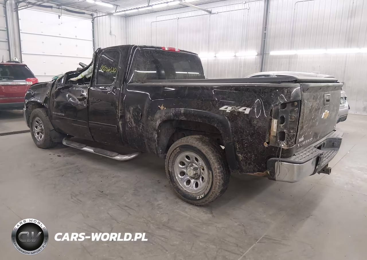 2012 Chevrolet Silverado 1500 Ls VIN:1GCRKREA6CZ271801 - 3