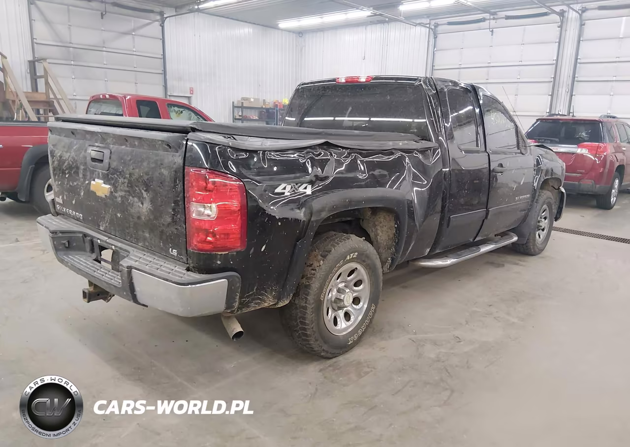 2012 Chevrolet Silverado 1500 Ls VIN:1GCRKREA6CZ271801 - 4