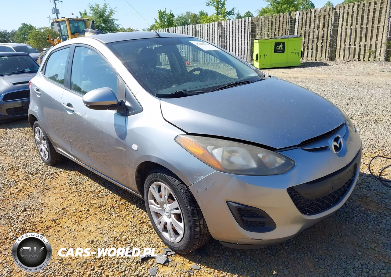 2013 Mazda Mazda2 Sport