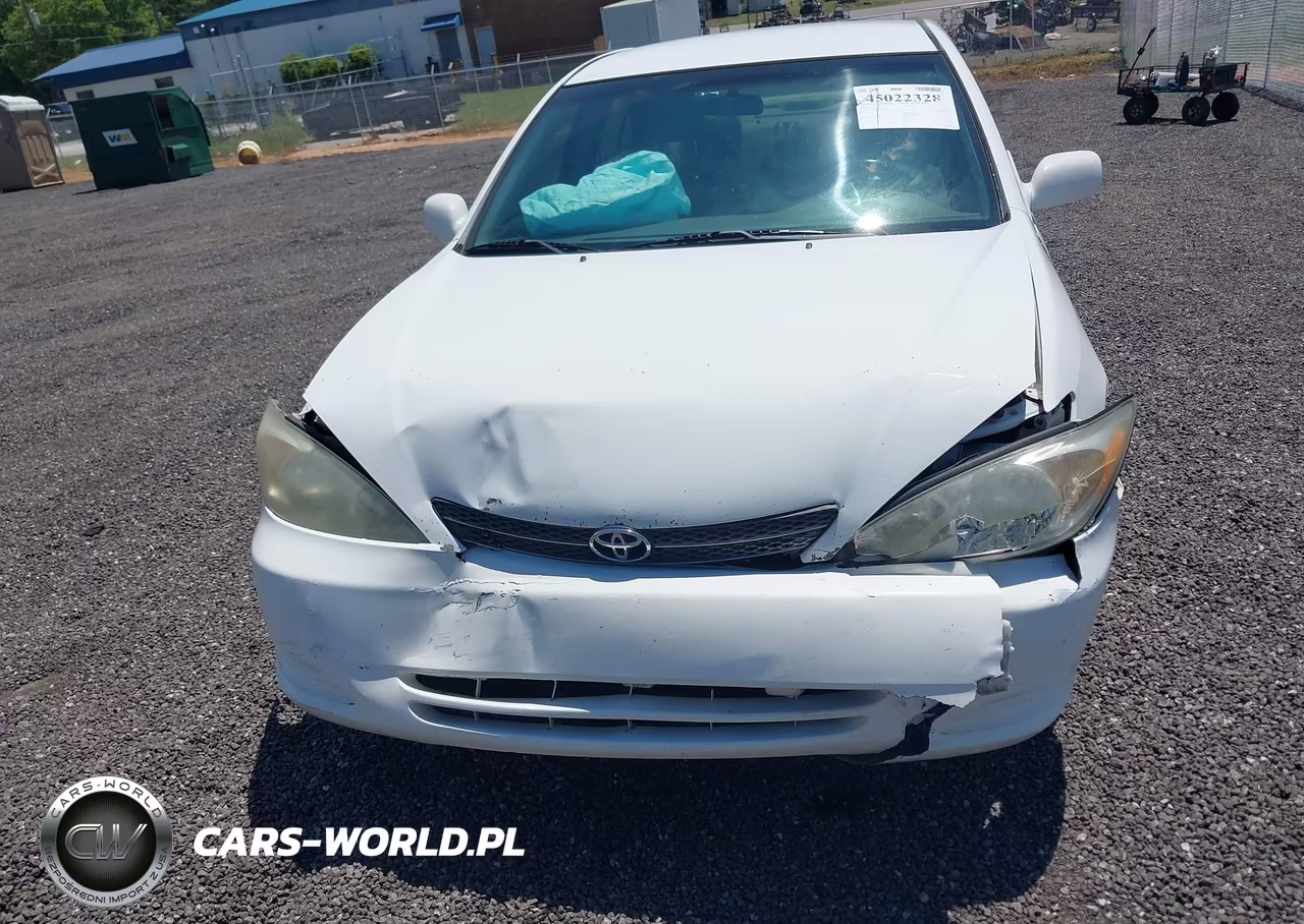 2002 Toyota Camry Le VIN:4T1BE32K32U048769 - 6