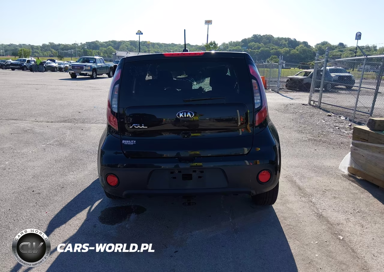 2018 Kia Soul VIN:KNDJN2A26J7535778 - 17