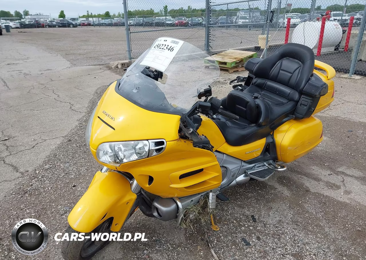 2001 Honda Gl1800 VIN:1HFSC47031A004736 - 2
