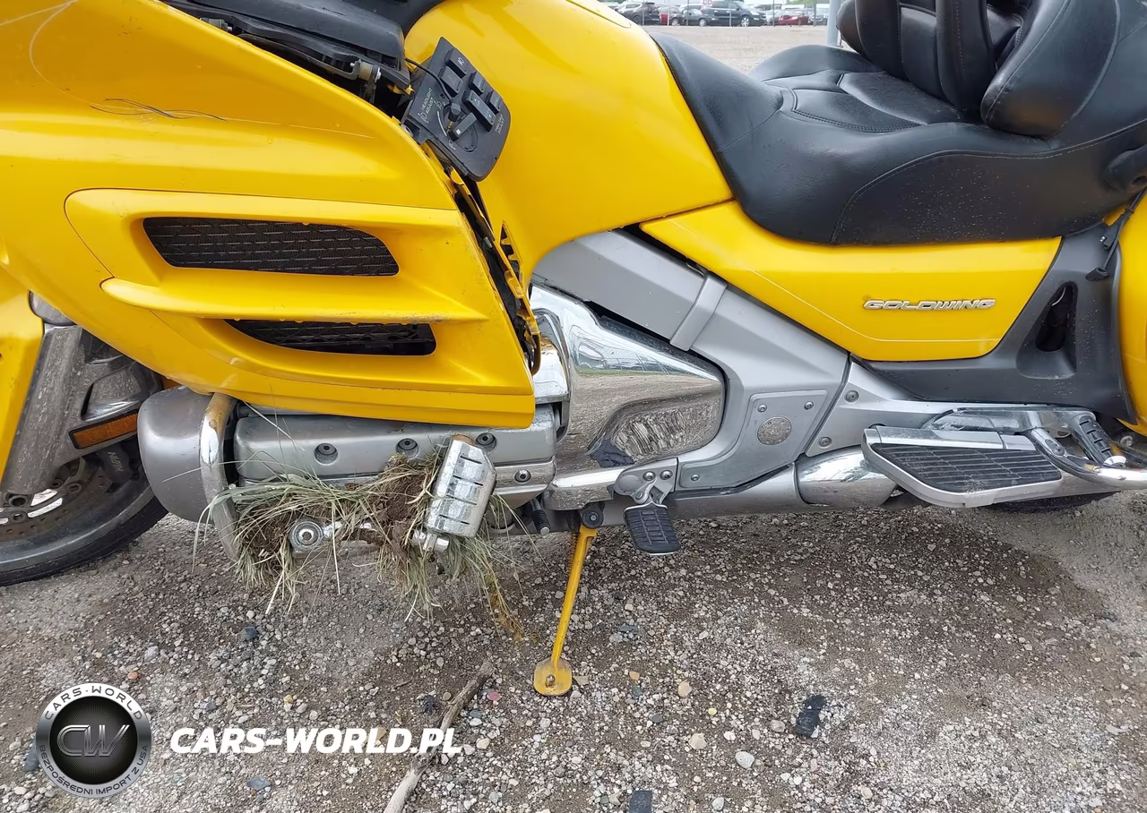2001 Honda Gl1800 VIN:1HFSC47031A004736 - 9