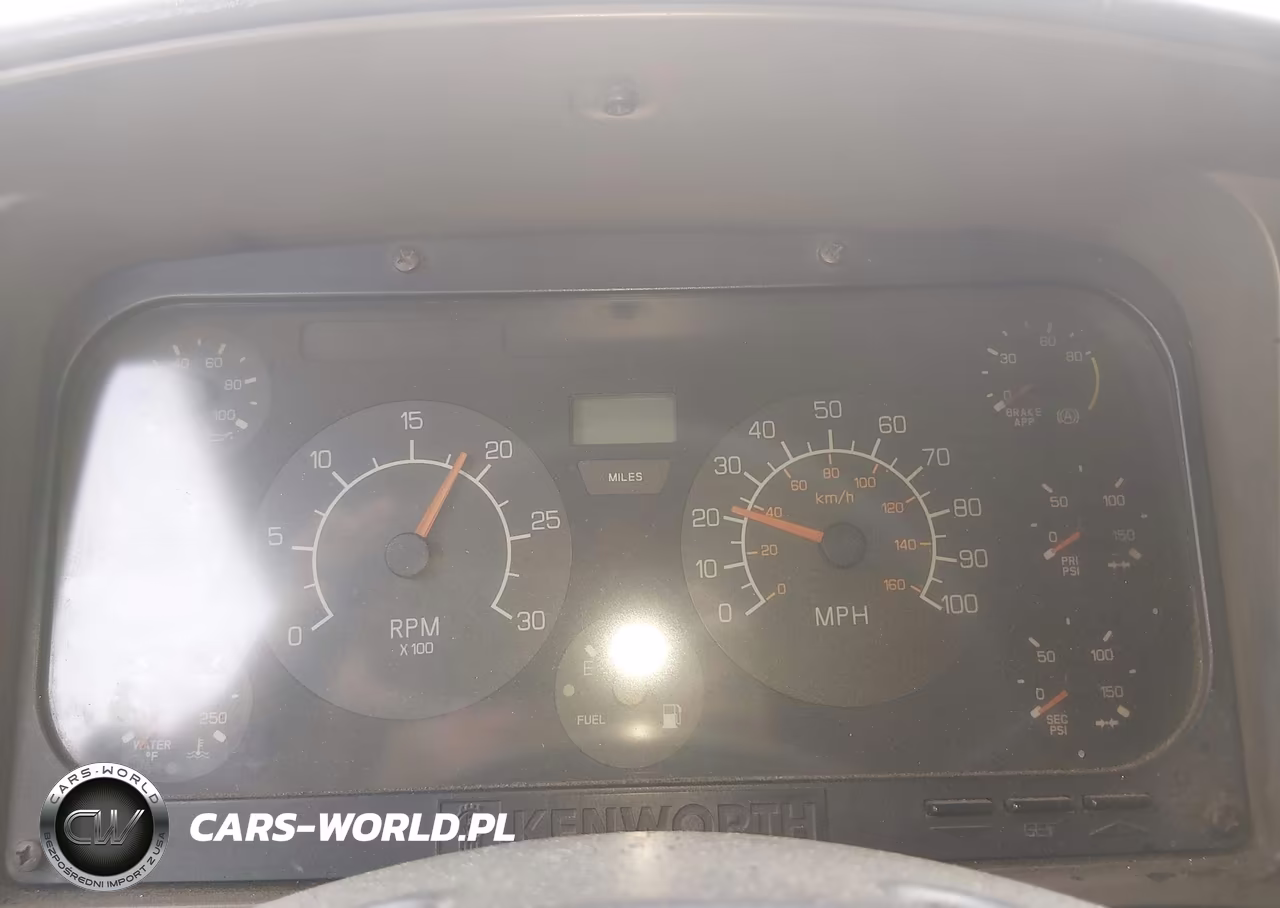 2006 Kenworth Construction T2000 VIN:1XKTDB9X36J130245 - 5
