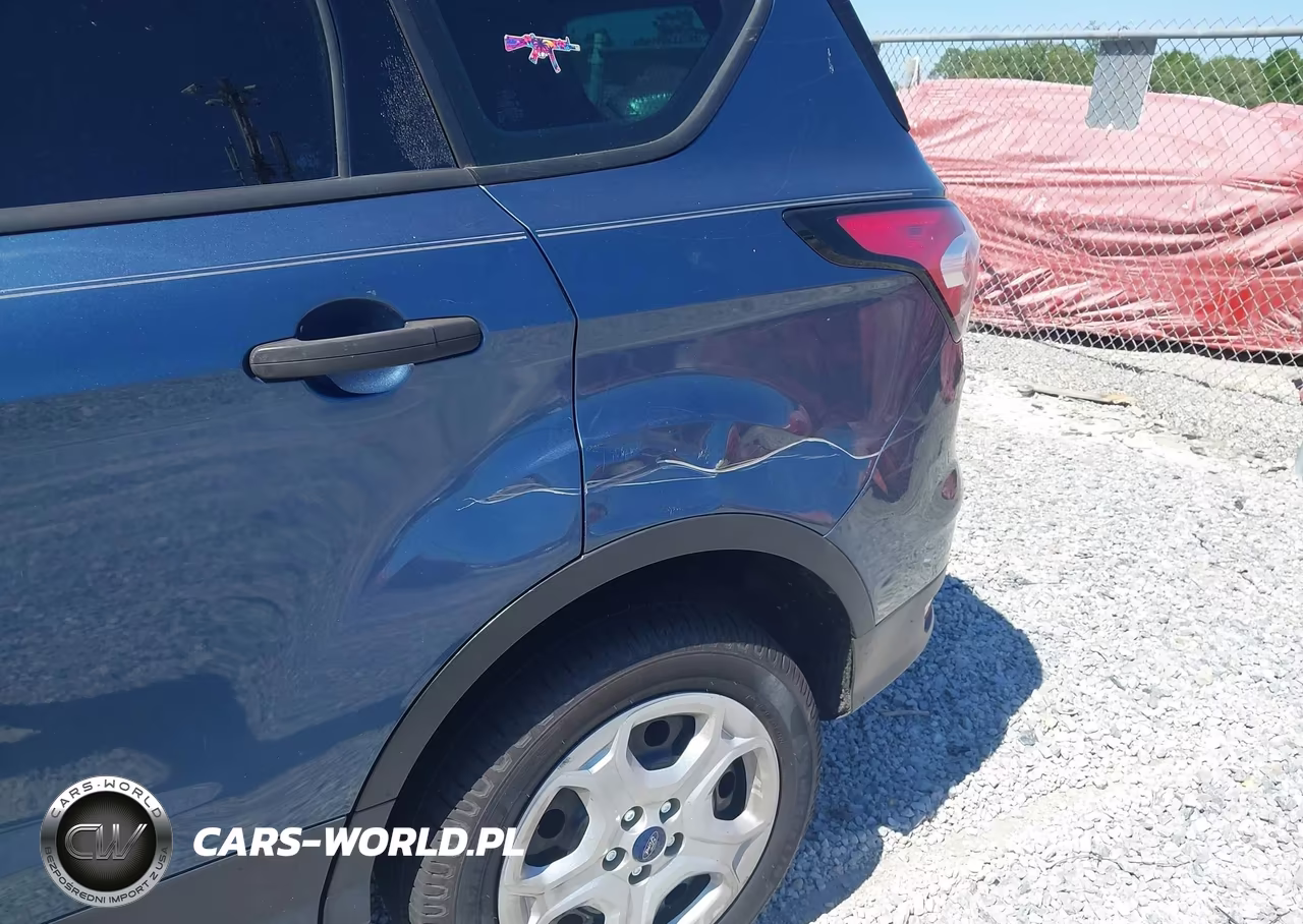 2018 Ford Escape S VIN:1FMCU0F74JUC94319 - 17