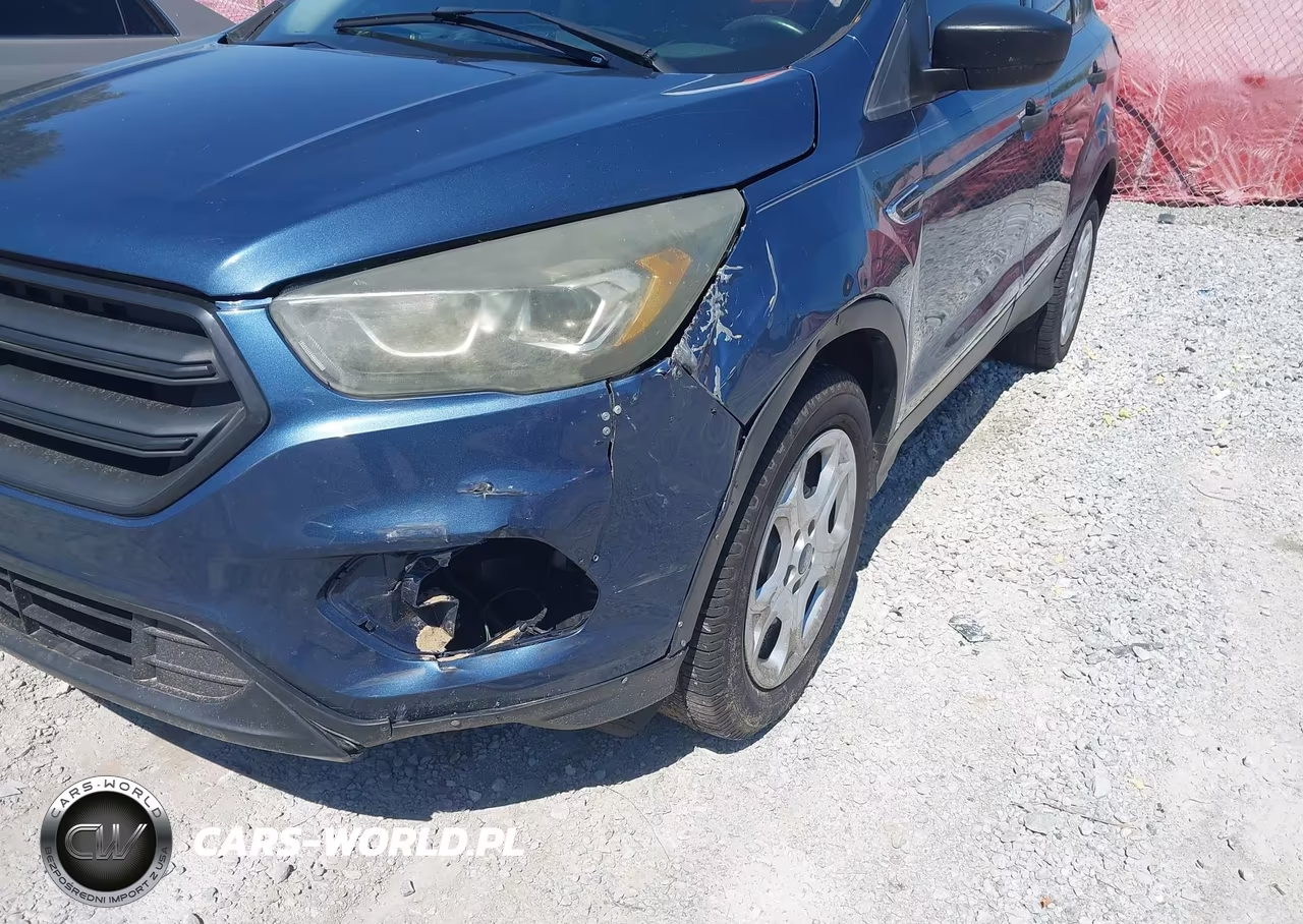 2018 Ford Escape S VIN:1FMCU0F74JUC94319 - 6
