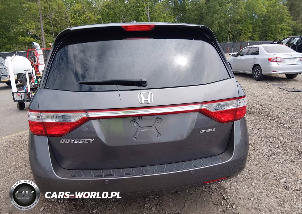 2013 Honda Odyssey Touring-Touring Elite VIN:5FNRL5H97DB079589 - 17