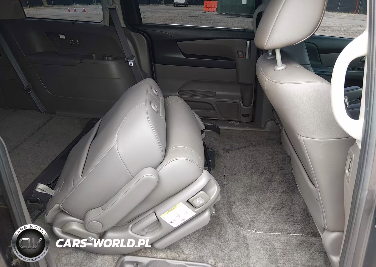 2013 Honda Odyssey Touring-Touring Elite VIN:5FNRL5H97DB079589 - 8