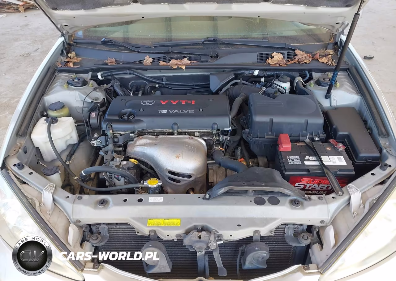 2004 Toyota Camry Le VIN:4T1BE32K74U819107 - 10